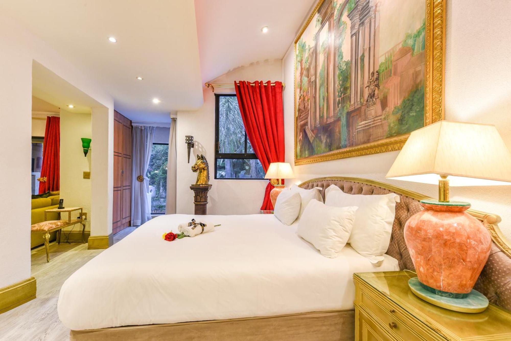 Deluxe Suite
